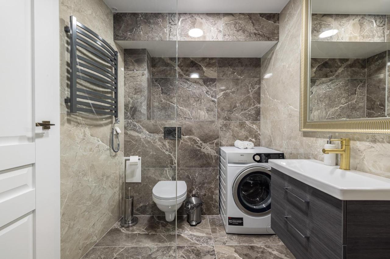 Dharma Stay Apartamentai Su Terasa Ir Vaizdu I Miesta Telšiai Exteriör bild