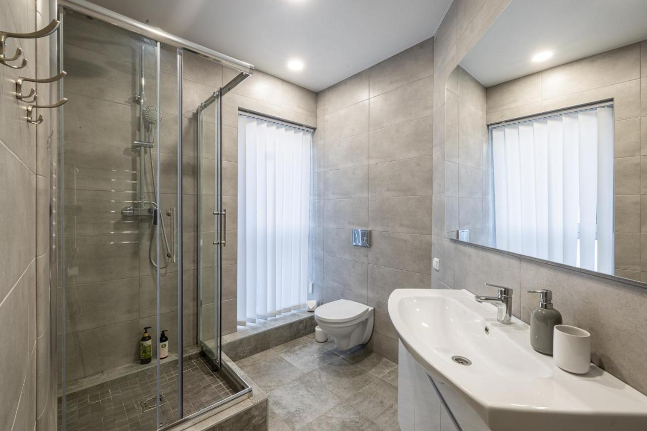 Dharma Stay Apartamentai Su Terasa Ir Vaizdu I Miesta Telšiai Exteriör bild
