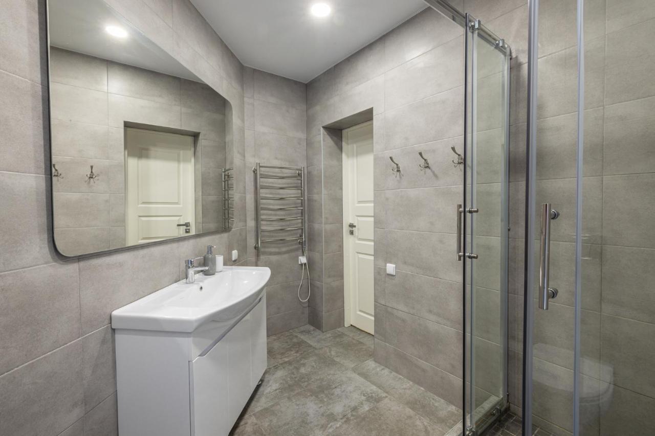 Dharma Stay Apartamentai Su Terasa Ir Vaizdu I Miesta Telšiai Exteriör bild