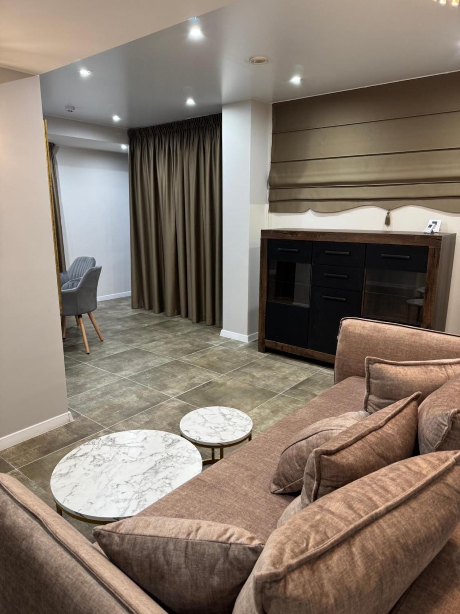 Dharma Stay Apartamentai Su Terasa Ir Vaizdu I Miesta Telšiai Exteriör bild