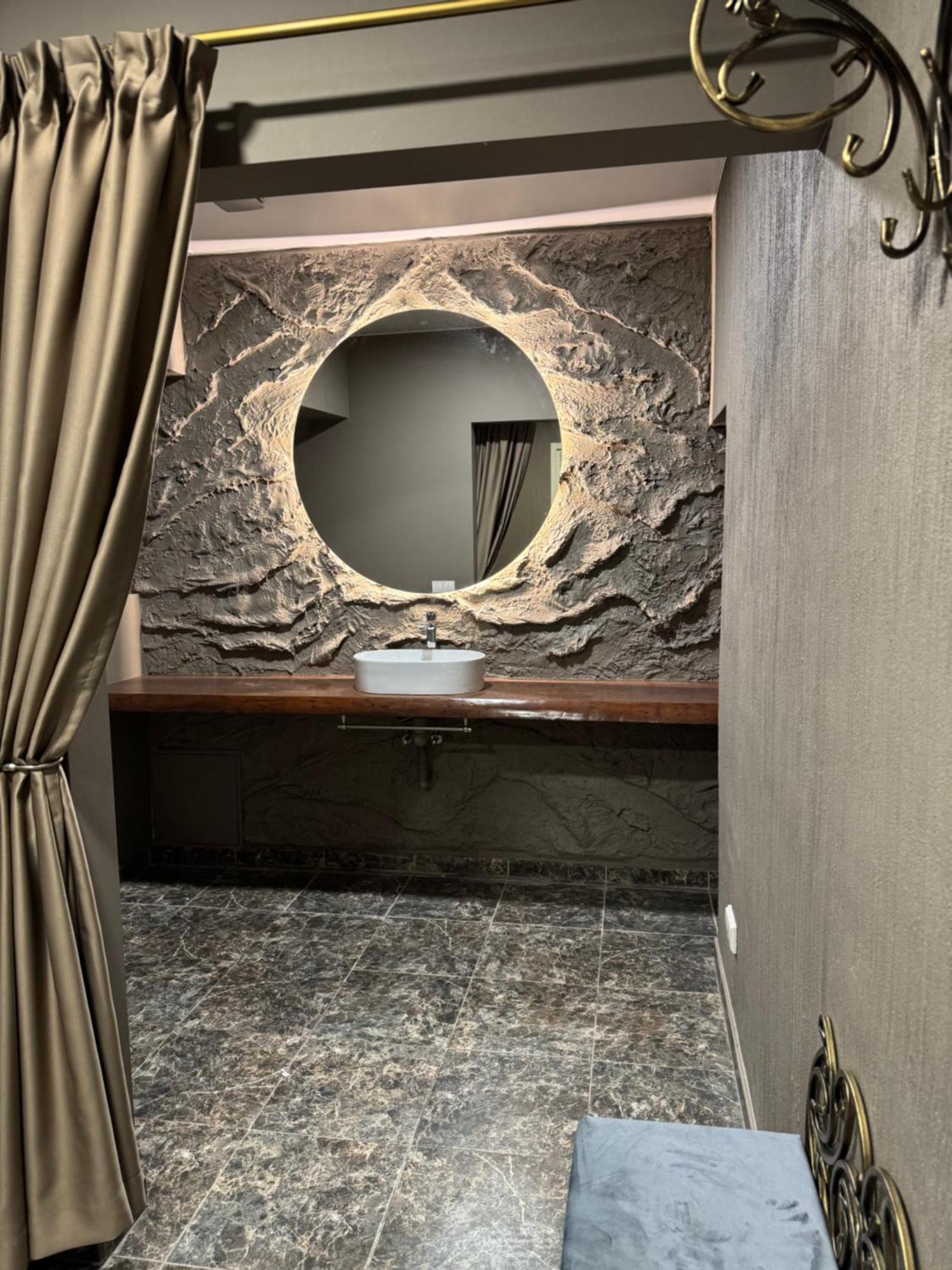 Dharma Stay Apartamentai Su Terasa Ir Vaizdu I Miesta Telšiai Exteriör bild