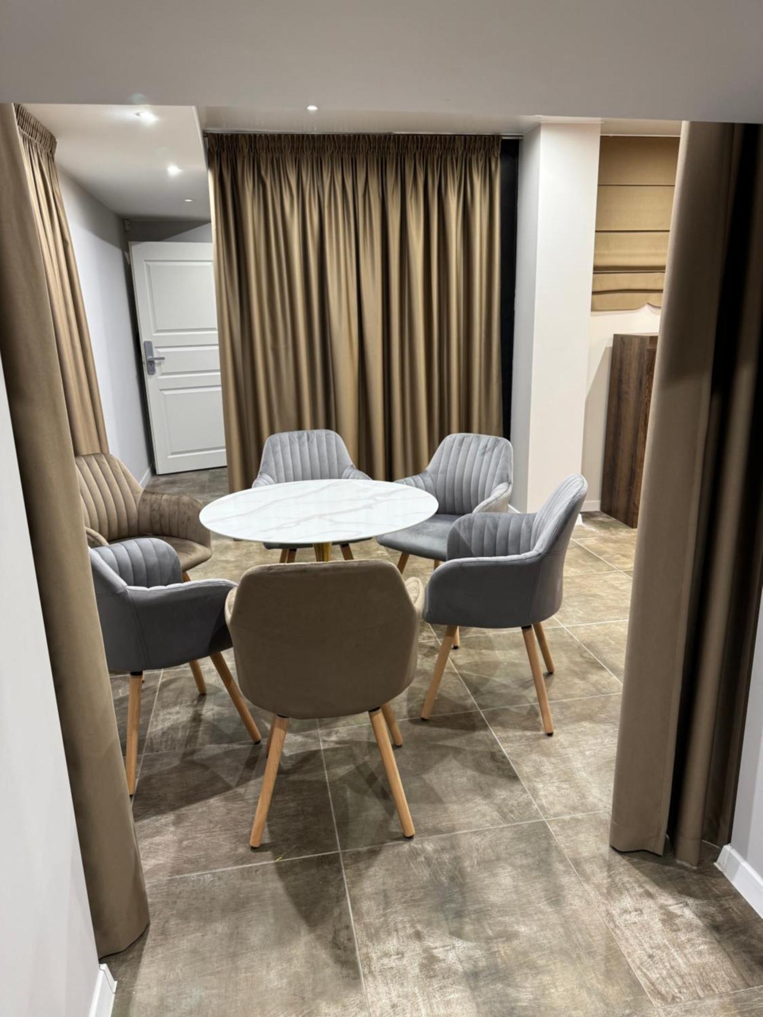 Dharma Stay Apartamentai Su Terasa Ir Vaizdu I Miesta Telšiai Exteriör bild